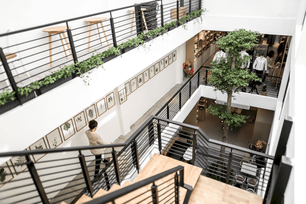 Wonderlust Da Nang – Bright open space with white as the main tone and green accents, bringing a modern, youthful beauty (Source: Wonderlust Danang)